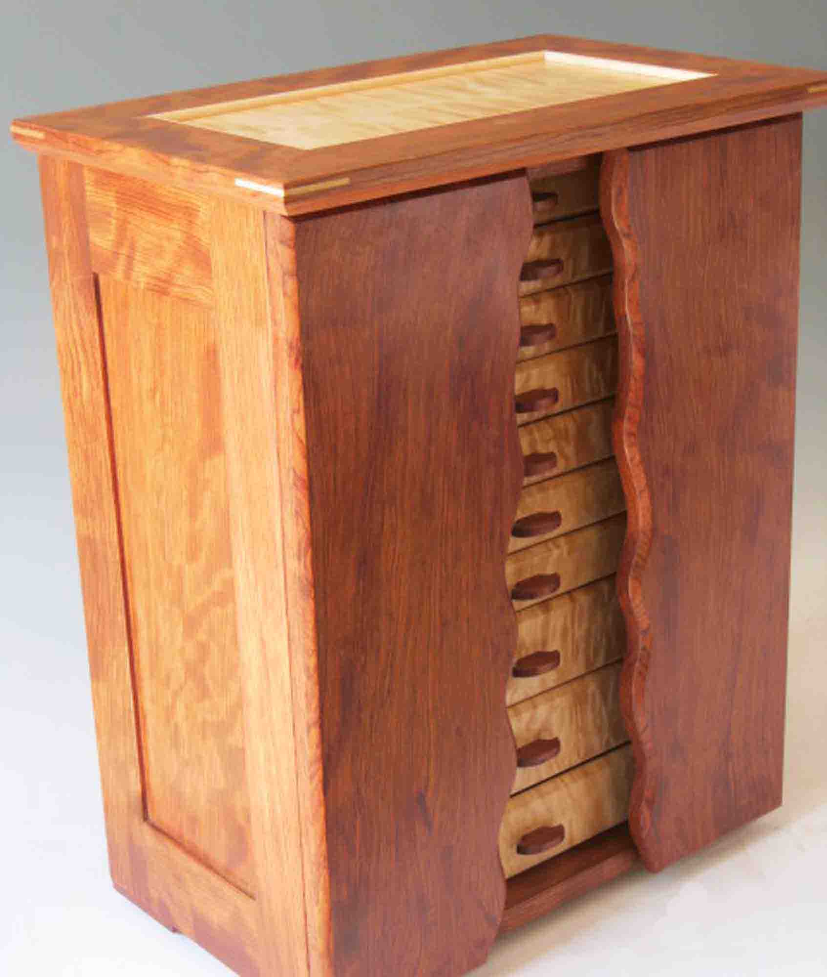 Standing Jewelry Boxes with Necklace Holders